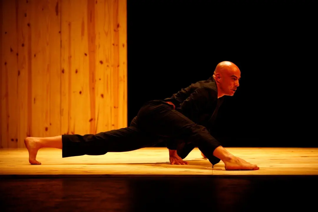 Espect&aacute;culo 'Los zuecos van hacia sus buenos h&aacute;bitos', de la compa&ntilde;&iacute;a N&oacute;mada