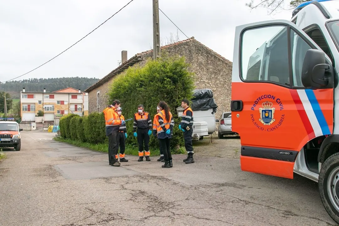 Voluntarios de Protecci&oacute;n Civil