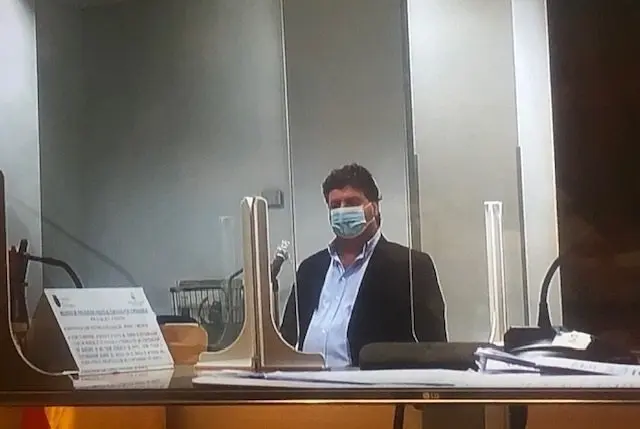 El alcalde de Santa Mar&iacute;a de Cay&oacute;n, Gast&oacute;n G&oacute;mez, en el juicio por prevaricaci&oacute;n