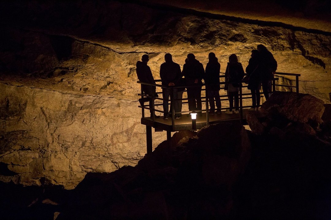 Cvirus.- Las cuevas y centros culturales de Cantabria reabren este martes