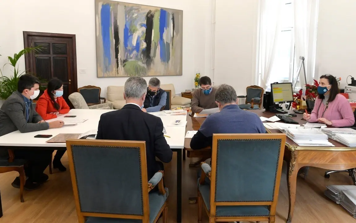 Reuni&oacute;n para debatir las enmiendas al presupuesto