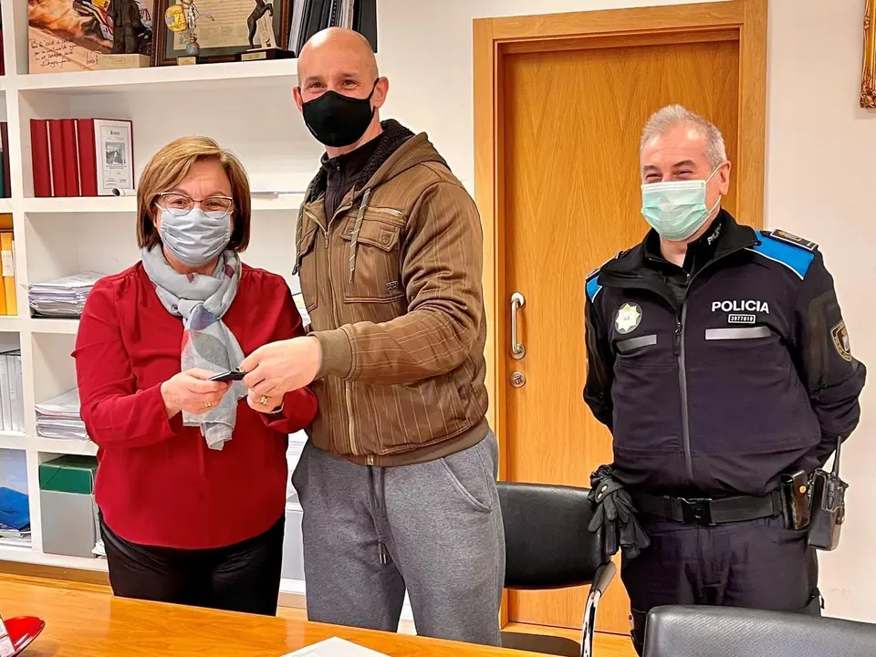 Neftal&iacute; Santiesteban toma posesi&oacute;n como cabo de la Polic&iacute;a de Laredo