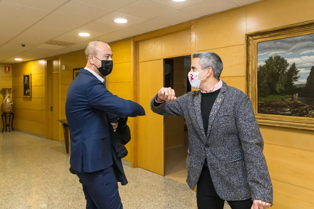 El vicepresidente regional, Pablo Zuloaga, y el alcalde de Torrelavega, Javier L&oacute;pez Estrada