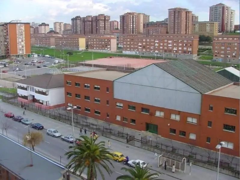 Colegio Mar&iacute;a Sanz de Sautuola