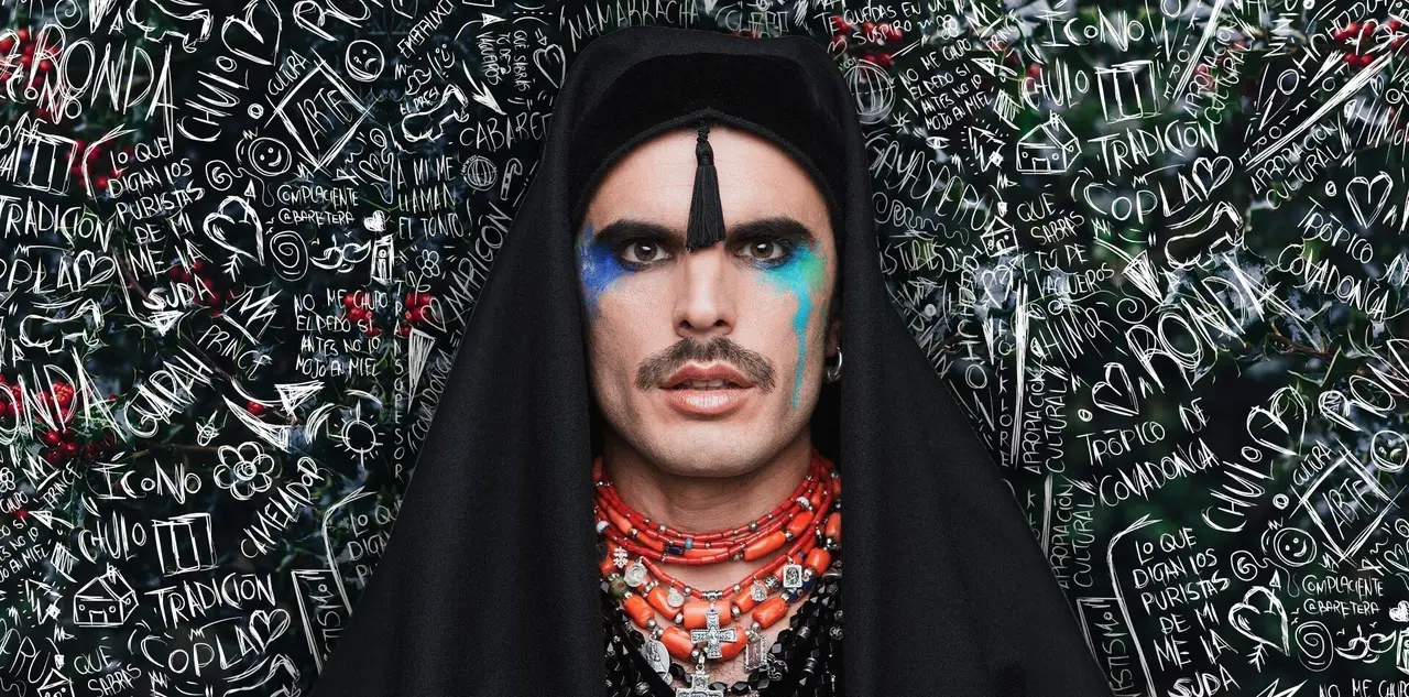 El cantante y compositor Rodrigo Cuevas