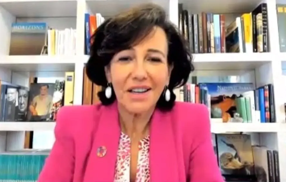 La presidenta de Santander, Ana Bot&iacute;n, durante su intervenci&oacute;n en el 'Annual Membership Meeting' organizado por el Instituto Internacional de Finanzas (IIF).