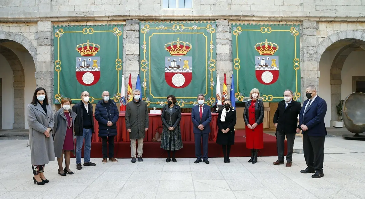 El Presidente De Cantabria, Miguel &Aacute;ngel Revilla, Junto Con La Consejera De Educaci&oacute;n Y Formaci&oacute;n Profesional, Marina Lomb&oacute;, Preside El Acto Institucional Organizado Con Motivo Del D&iacute;a Del Docente 2021, Que Podr&aacute; Seguirse En Directo Por Streaming A Trav&eacute;