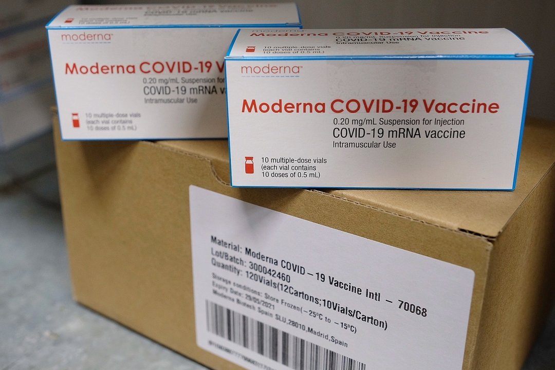 Dosis de la vacuna de Moderna contra la COVID-19