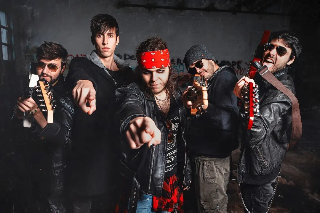 Componentes de la banda de m&uacute;sica Cantaebria