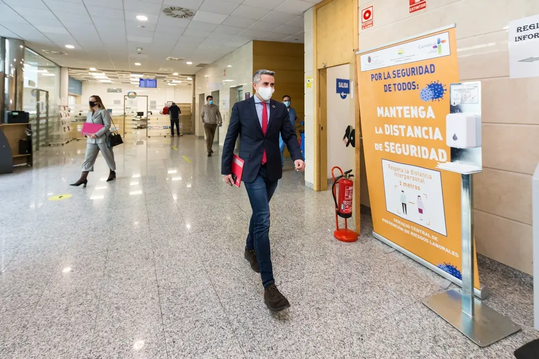 El vicepresidente y consejero de Universidades, Igualdad, Cultura y Deporte, Pablo Zuloaga