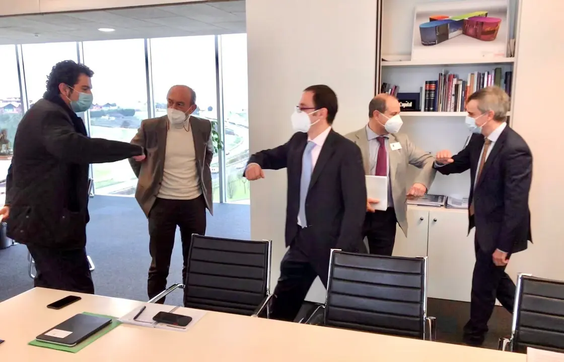 El consejero de Industria se re&uacute;ne con representantes de Ferroatl&aacute;ntica