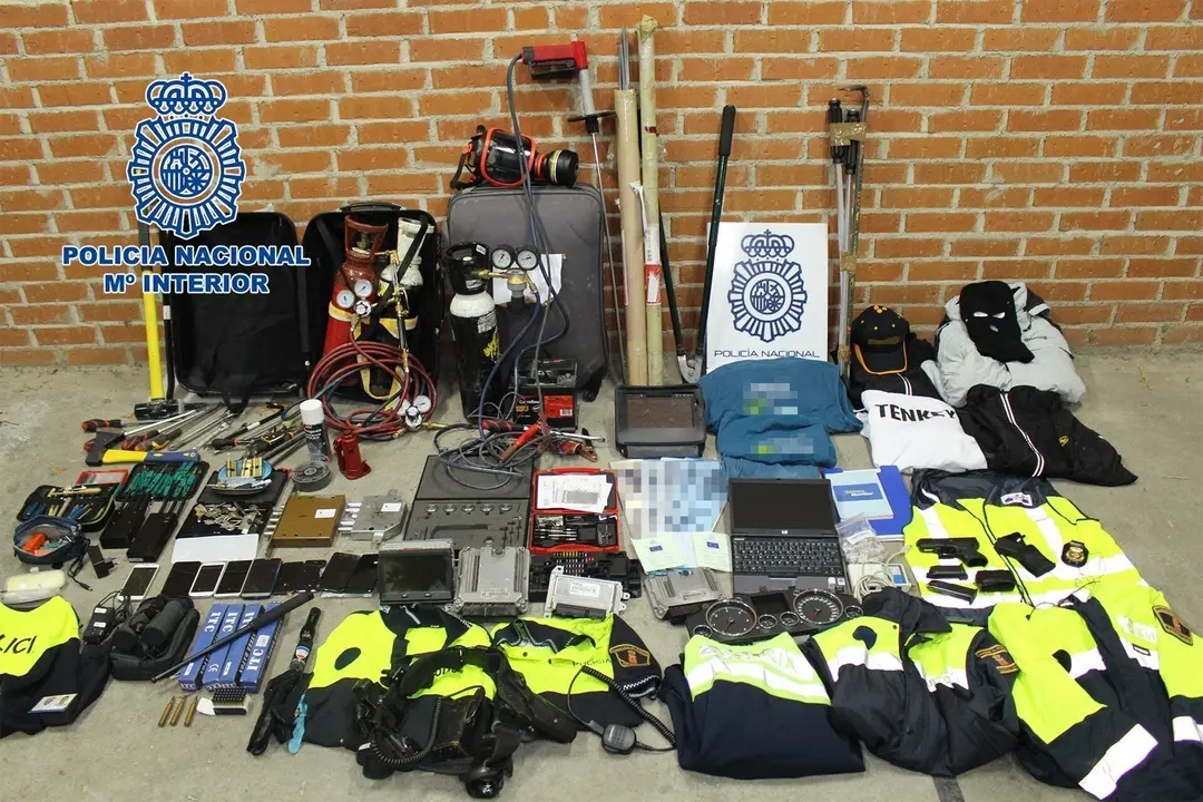 Sucesos.- Cae una red que saboteaba sistemas de seguridad y abrir cajas fuertes de empresas con sopletes