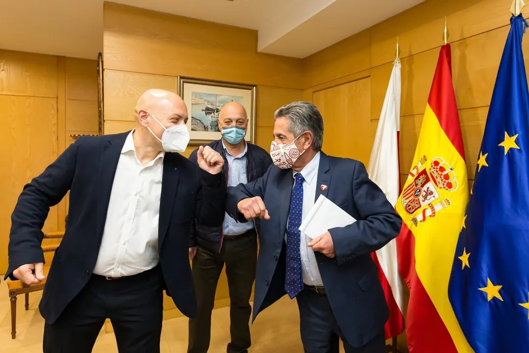 Revilla apoya al nuevo presidente de la Federaci&oacute;n de Bolos en el objetivo de desarrollar este deporte