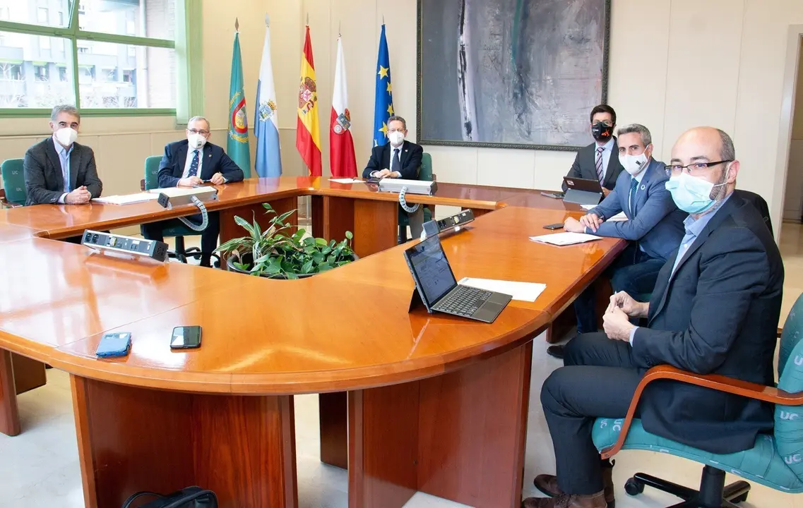 Nota Uc Zuloaga Y Pazos Mantienen Su Primer Encuentro Institucional Tras La Reelecci&oacute;n Del Rector