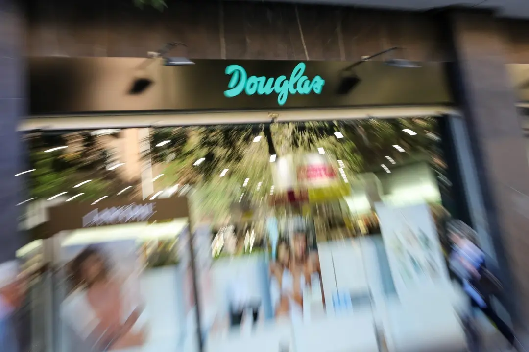 Archivo - Escaparate de la tienda  Douglas 