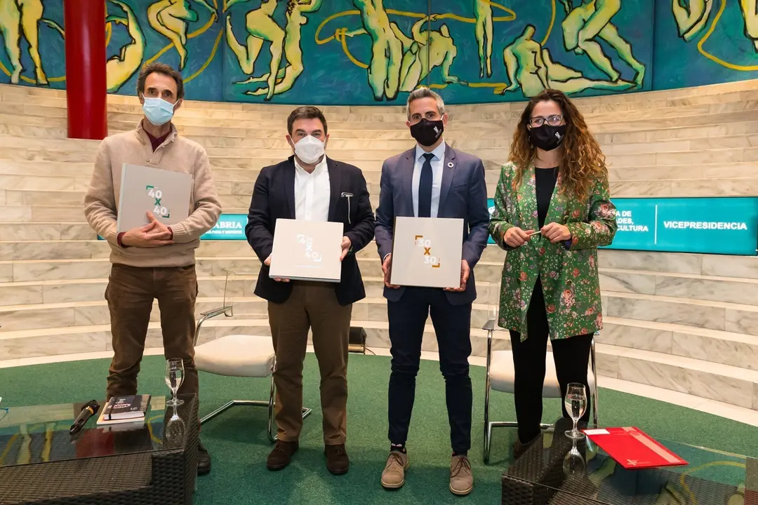 Presentaci&oacute;n del libro editado por el Colegio de Arquitectos