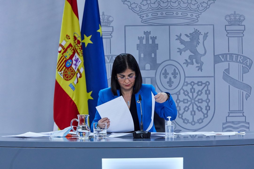 La ministra de Sanidad, Carolina Darias durante una rueda de prensa tras la reunión del Consejo Interterritorial del Sistema Nacional de Salud, en Madrid (España), a 17 de febrero de 2021.