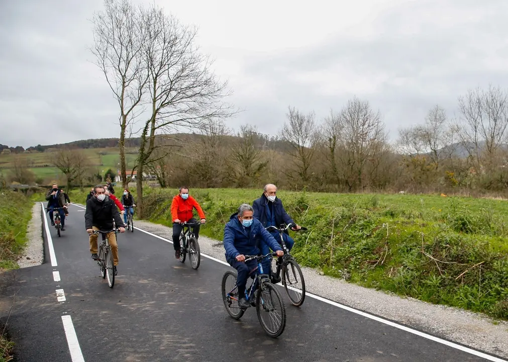 Inauguraci&oacute;n senda cicilista entre Villaescusa y Sar&oacute;n