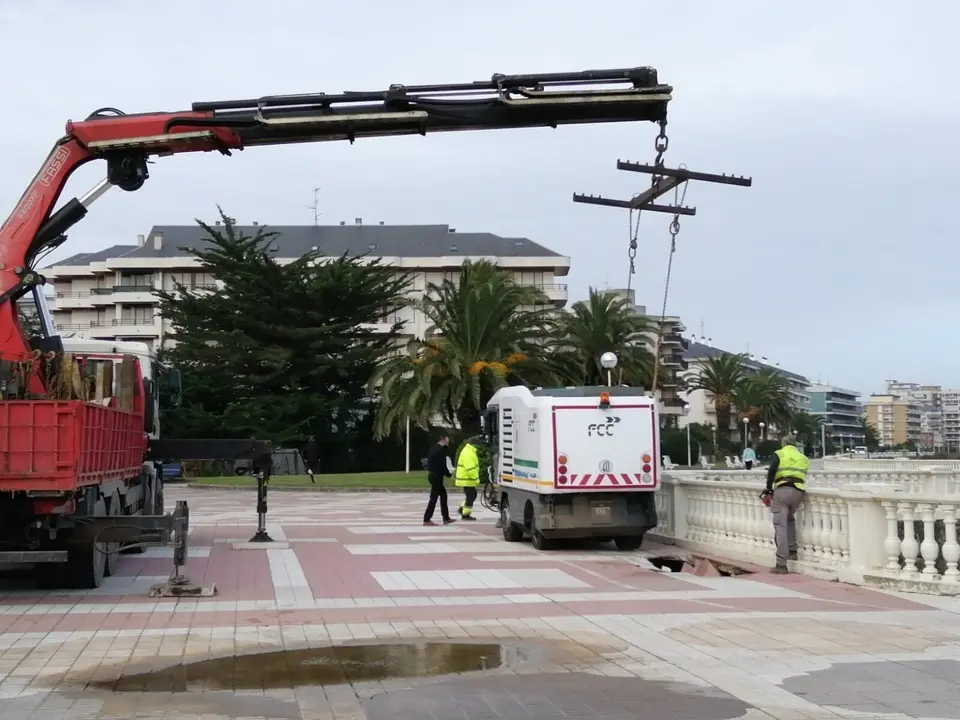 Obras reparaci&oacute;n socav&oacute;n en el Paseo Mar&iacute;timo