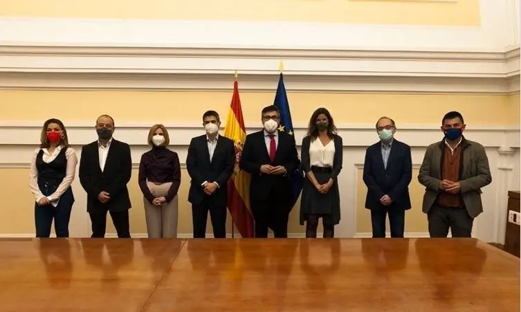 El ministerio de Inclusi&oacute;n, Seguridad Social y Migraciones durante el encuentro mantenido con agentes sociales y organizaciones de aut&oacute;nomos para abordar la modificaci&oacute;n del RETA.