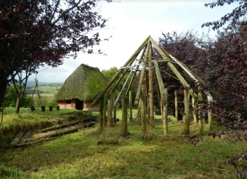 Archivo - Poblado c&aacute;ntabro de Cabez&oacute;n de la Sal