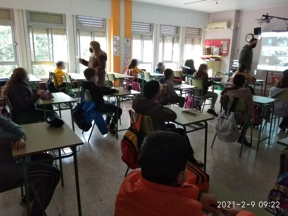 Alumnos en un aula