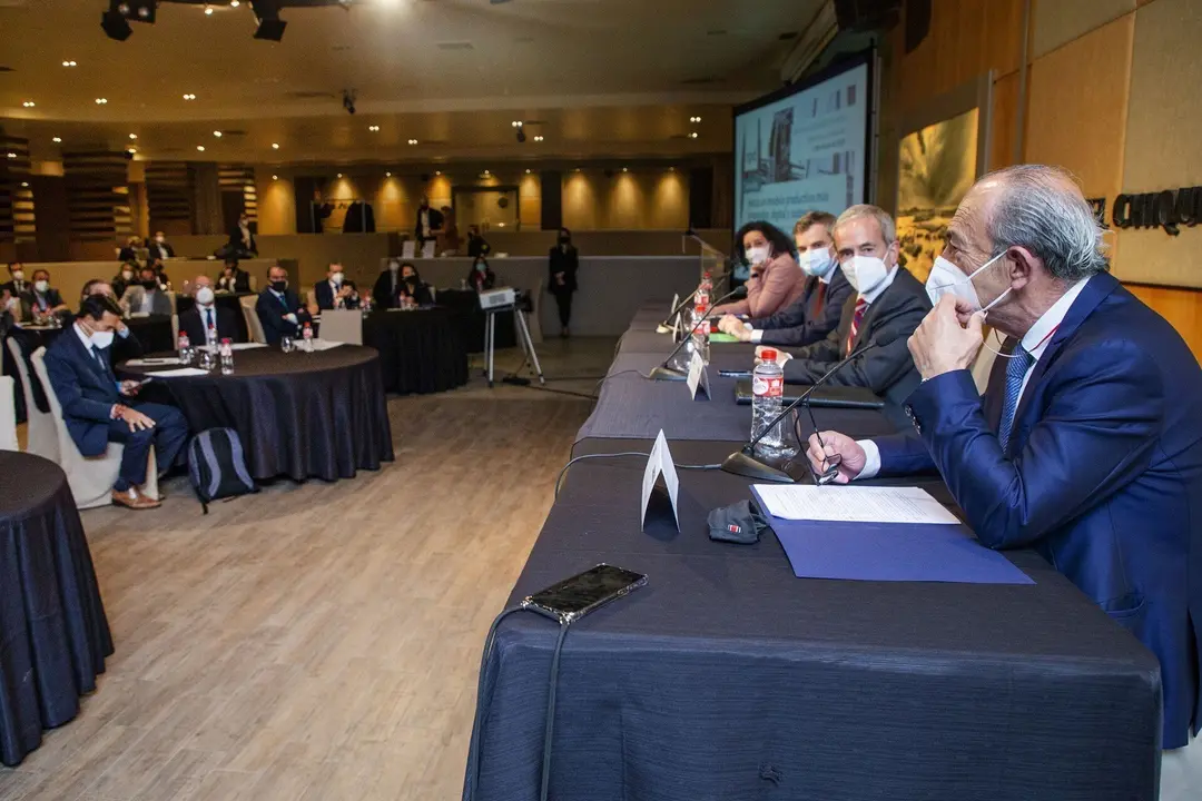 Marcano en un foro de APD