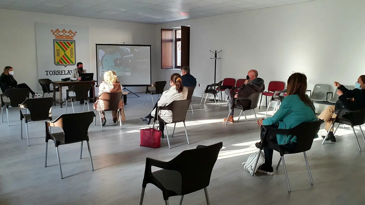 Presentaci&oacute;n del Plan Estrat&eacute;gico de la Bicicleta al sector hotelero de Torrelavega