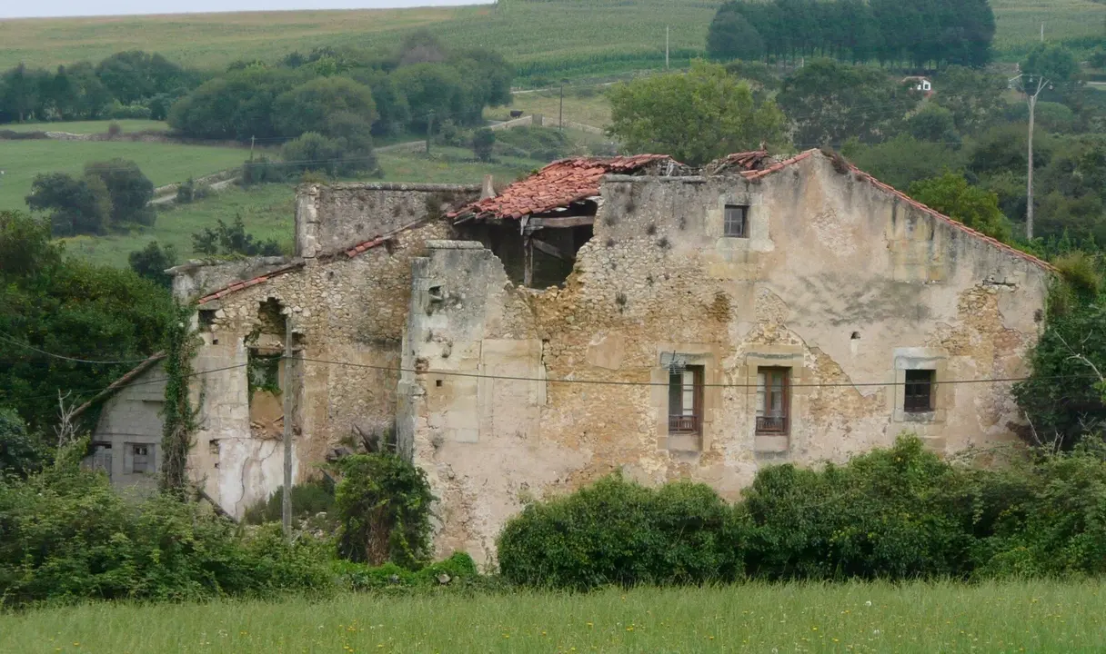 El Palacio de La Chamberga de Santillana del Mar entra en 'La Lista Roja del Patrimonio'