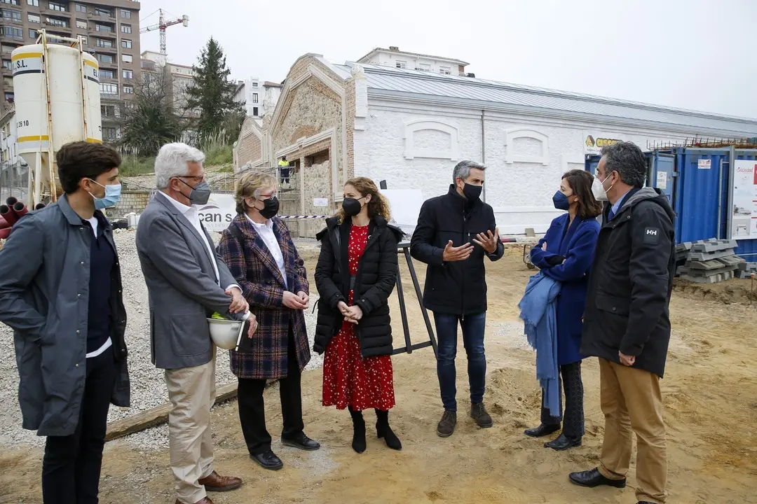 El Vicepresidente Y Consejero De Universidades, Igualdad, Cultura Y Deporte, Pablo Zuloaga, Junto Con La Delegada Del Gobierno, Ainoa Qui&ntilde;ones; El Presidente De La Autoridad Portuaria De Santander, Francisco Mart&iacute;n, Y La Directora De La Fundaci&oacute;n Enaire,