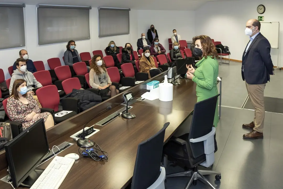 La consejera de Empleo y Pol&iacute;ticas Sociales, Ana Bel&eacute;n &Aacute;lvarez, clausura u ncurso sobre prospecci&oacute;n laboral