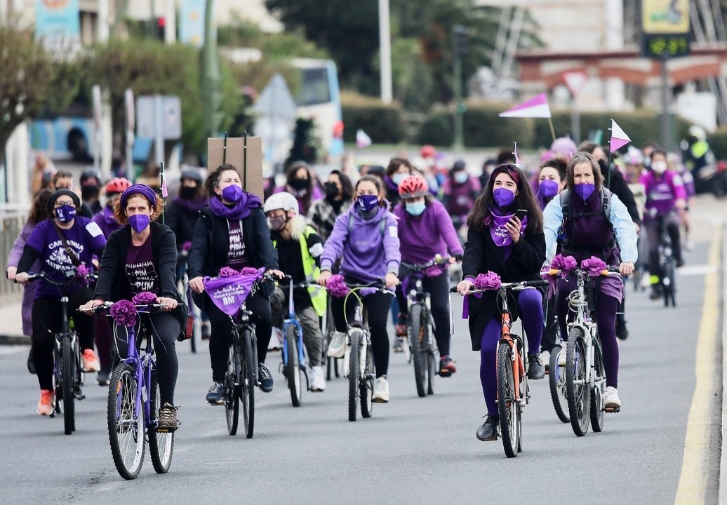 Bicicletada feminista en Santander