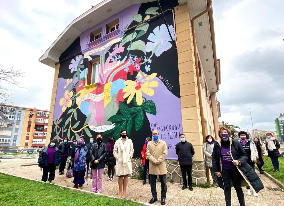 Mural en el Centro de Igualdad