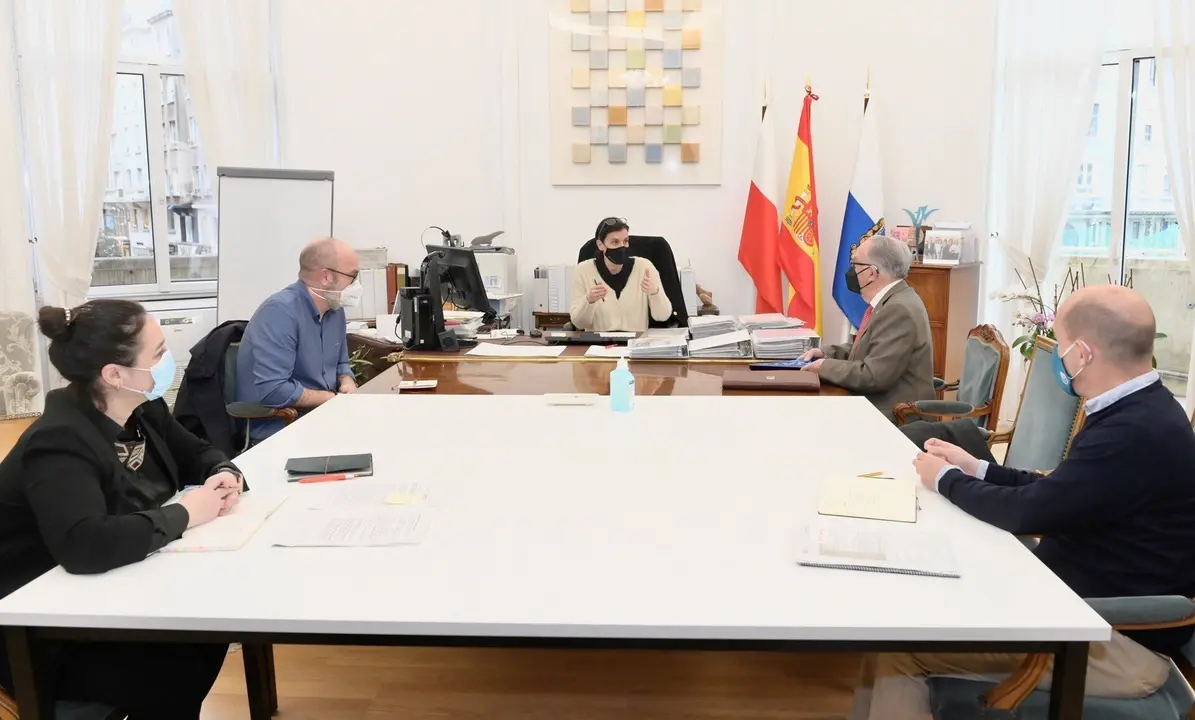 Reuni&oacute;n Ayuntamiento Santander con Unate