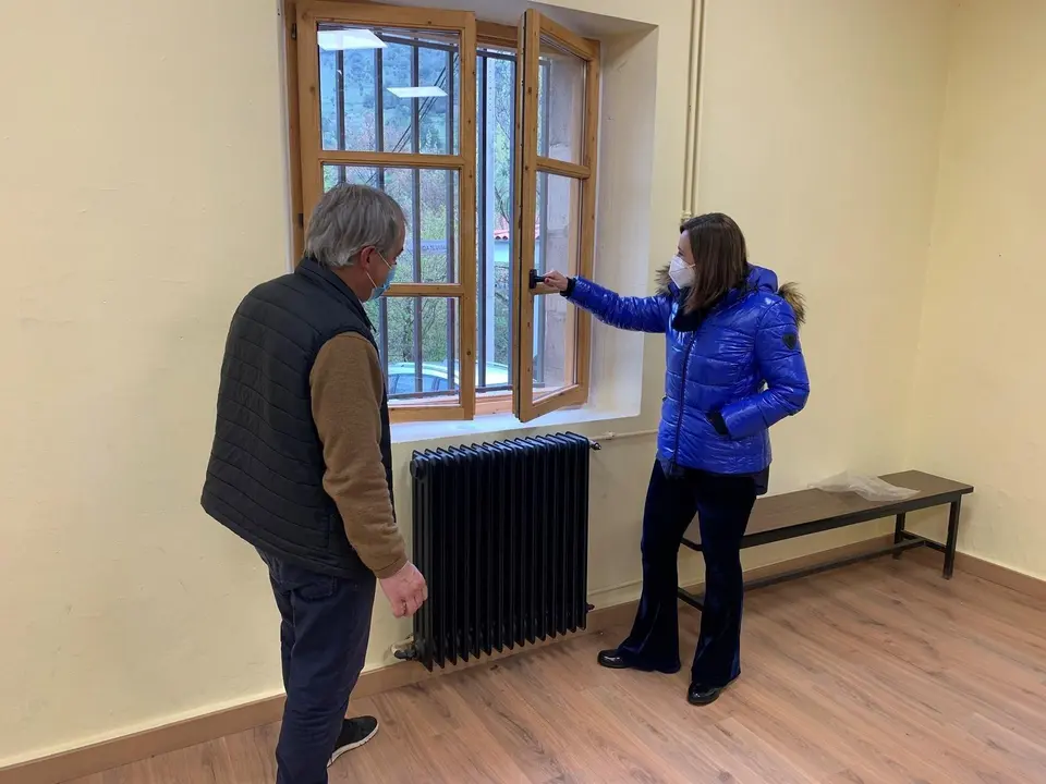 La Consejera De Presidencia, Interior, Justicia Y Acci&oacute;n Exterior, Paula Fern&aacute;ndez Via&ntilde;a, Visita La Rehabilitaci&oacute;n Del Convento De San Raimundo De Potes.  (C) Oficina De Comunicaci&oacute;n Del Gobierno De Cantabria.