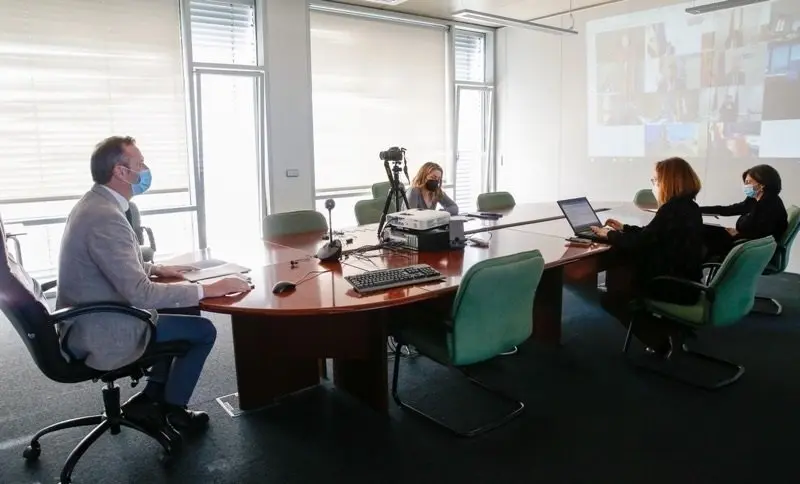 El consejero de Desarrollo Rural, Ganader&iacute;a, Pesca, Alimentaci&oacute;n y Medio Ambiente de Cantabria, Guillermo Blanco, durante el Consejo Consultivo