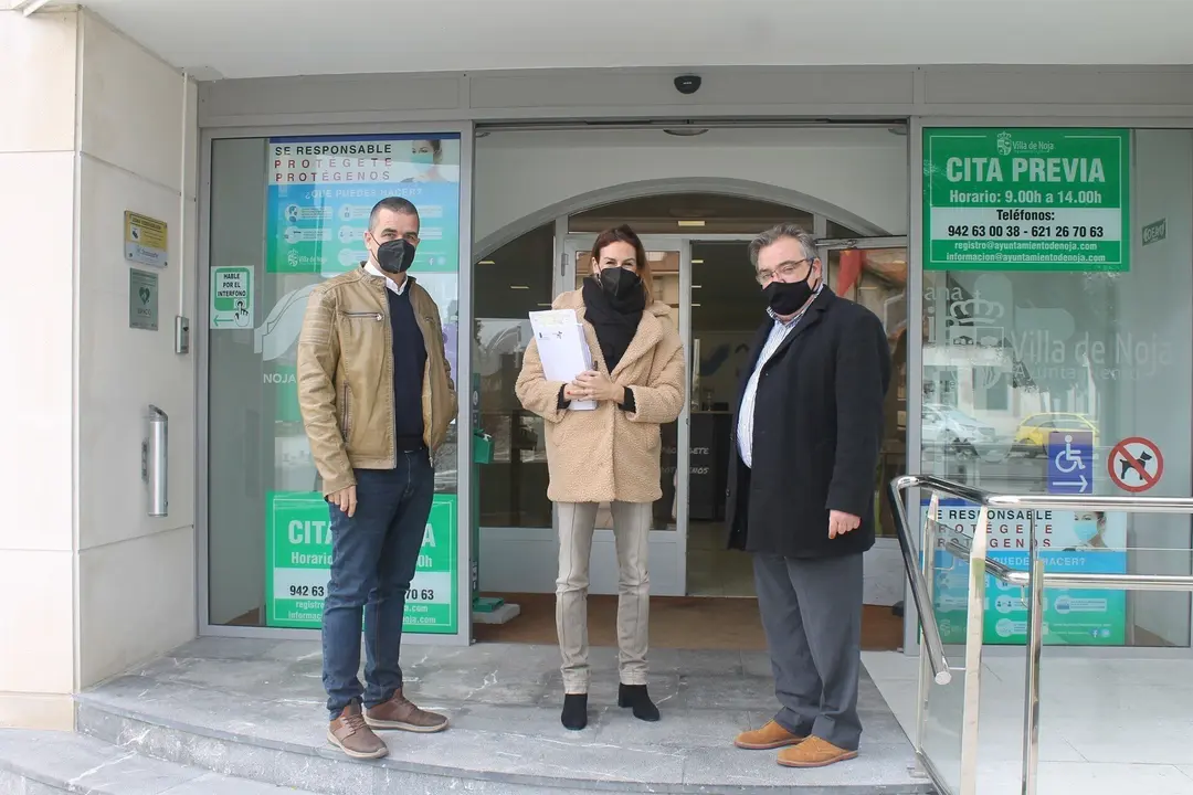 Miguel &Aacute;ngel Ruiz Lav&iacute;n, Marta Barca y Manuel Bah&iacute;llo