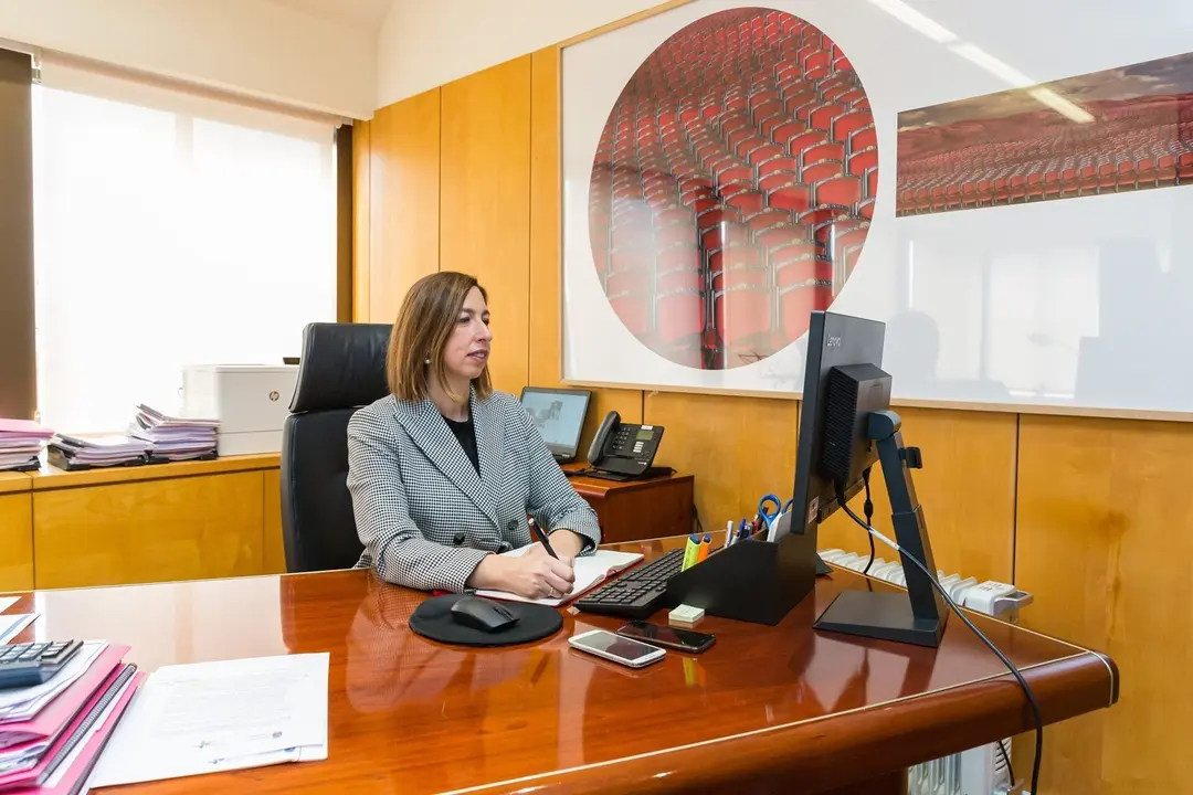 La consejera de Econom&iacute;a y Hacienda, Mar&iacute;a S&aacute;nchez, participa en una reuni&oacute;n de seguimiento de los Fondos REACT EU con representantes del Ministerio de Hacienda.