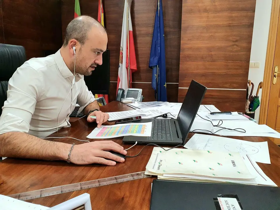 El alcalde de Torrelavega, Javier L&oacute;pez Estrada