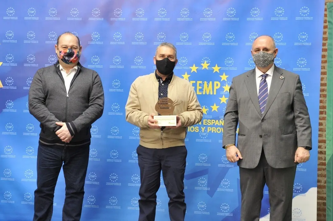 Noja recibe el premio a las buenas pr&aacute;cticas locales