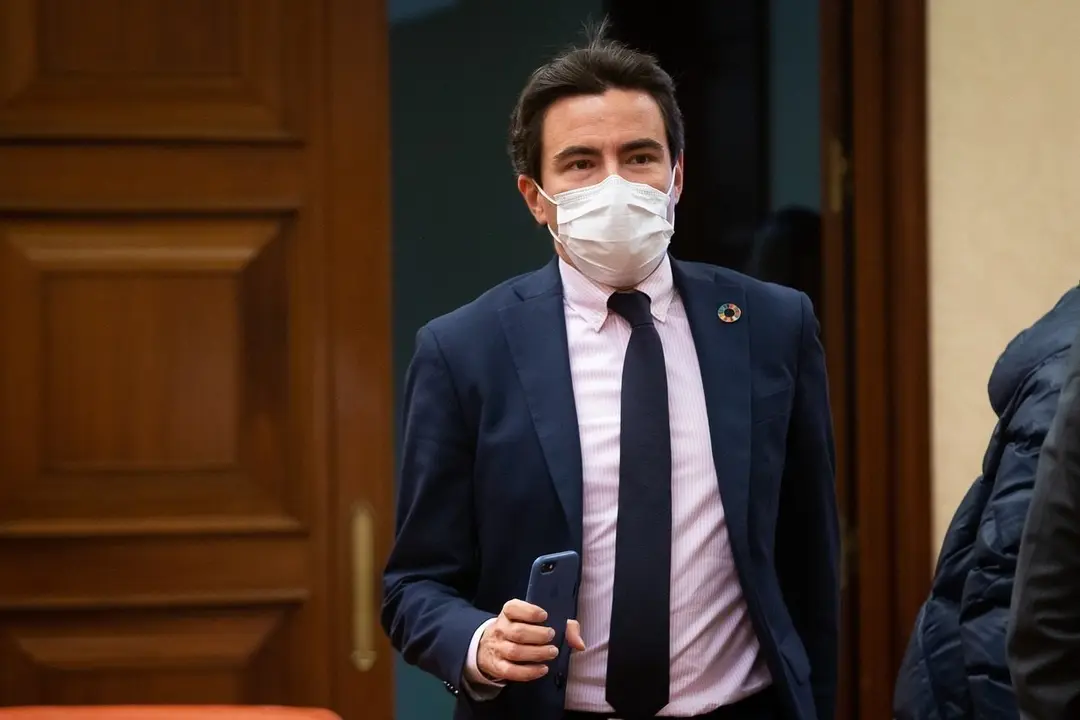 Archivo - El diputado nacional del PSOE por Cantabria, Pedro Casares