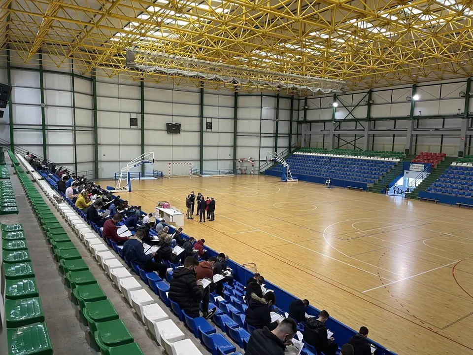 OPOSICI&Oacute;N POLIC&Iacute;A