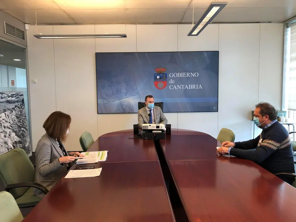 El consejero y el alcalde