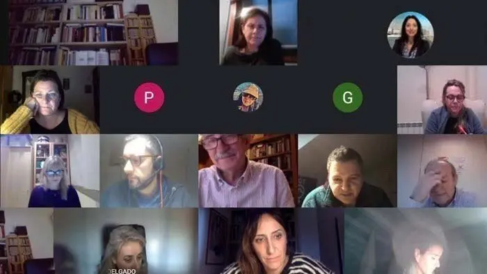 Archivo - La mesa negociadora del convenio sectorial de banca, en su reuni&oacute;n virtual del 27 de enero.