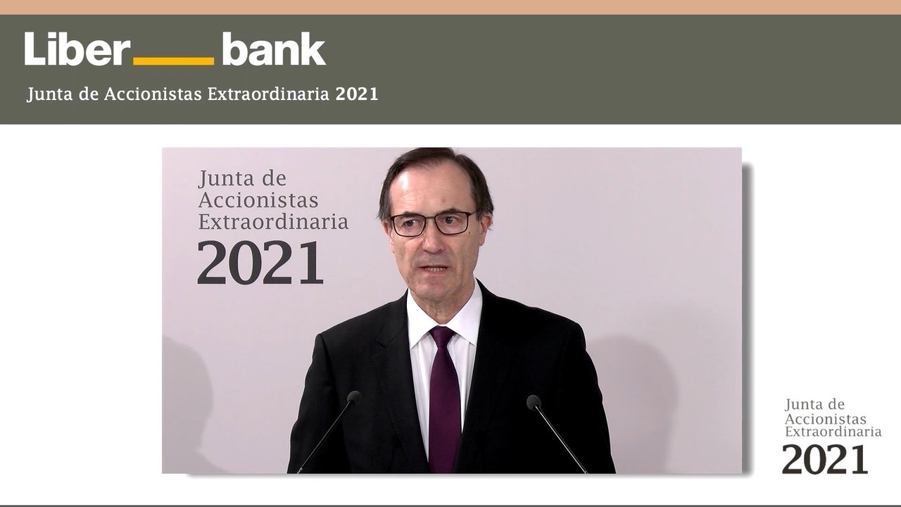 CEO de Liberbank, Manuel Menéndez, en la junta general extraordianria de accionistas 2021.