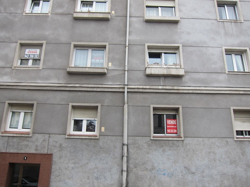 Archivo - Viviendas, pisos en venta