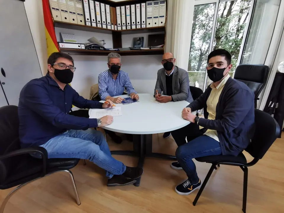 F&eacute;lix &Aacute;lvarez con los concejales de Cs, Javier Ceruti y Felipe P&eacute;rez Manso