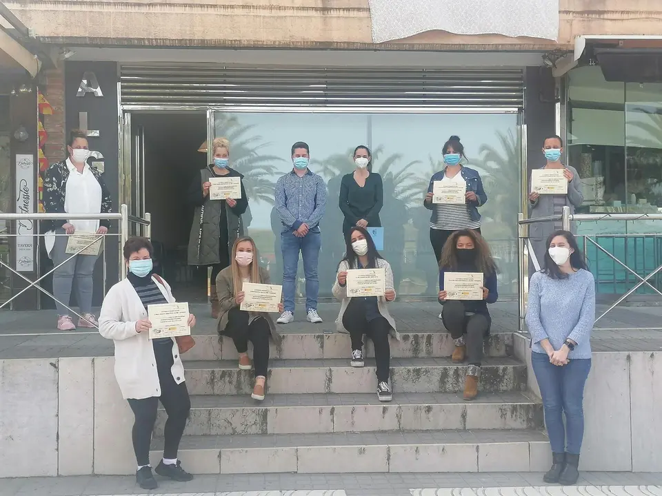 Participantes en el curso Capacitaci&oacute;n para Asistente Personal de Suances