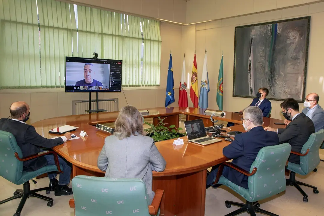 El Vicepresidente Y Consejero De Universidades, Igualdad, Cultura Y Deporte, Pablo Zuloaga, Interviene Por Videoconferencia En La Reuni&oacute;n Con Los Agentes Sociales Sobre El Borrador De La Ley De Ciencia De Cantabria.