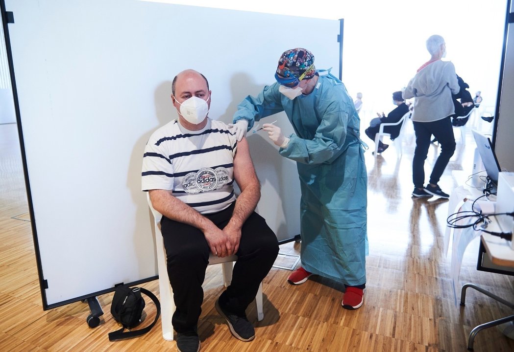 Vacunanción masiva en Santander